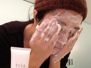 少ない泡でもしっかりやさしく洗えました。トリアの洗顔フォーム。